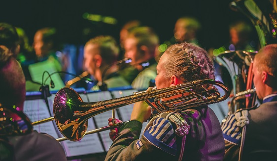 Seuraa esiintymisiämme konserttikalenterissa!